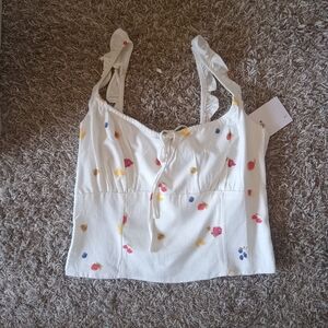 ADORABLE White Floral Cropped Tank Top NWT Size Large Juniors